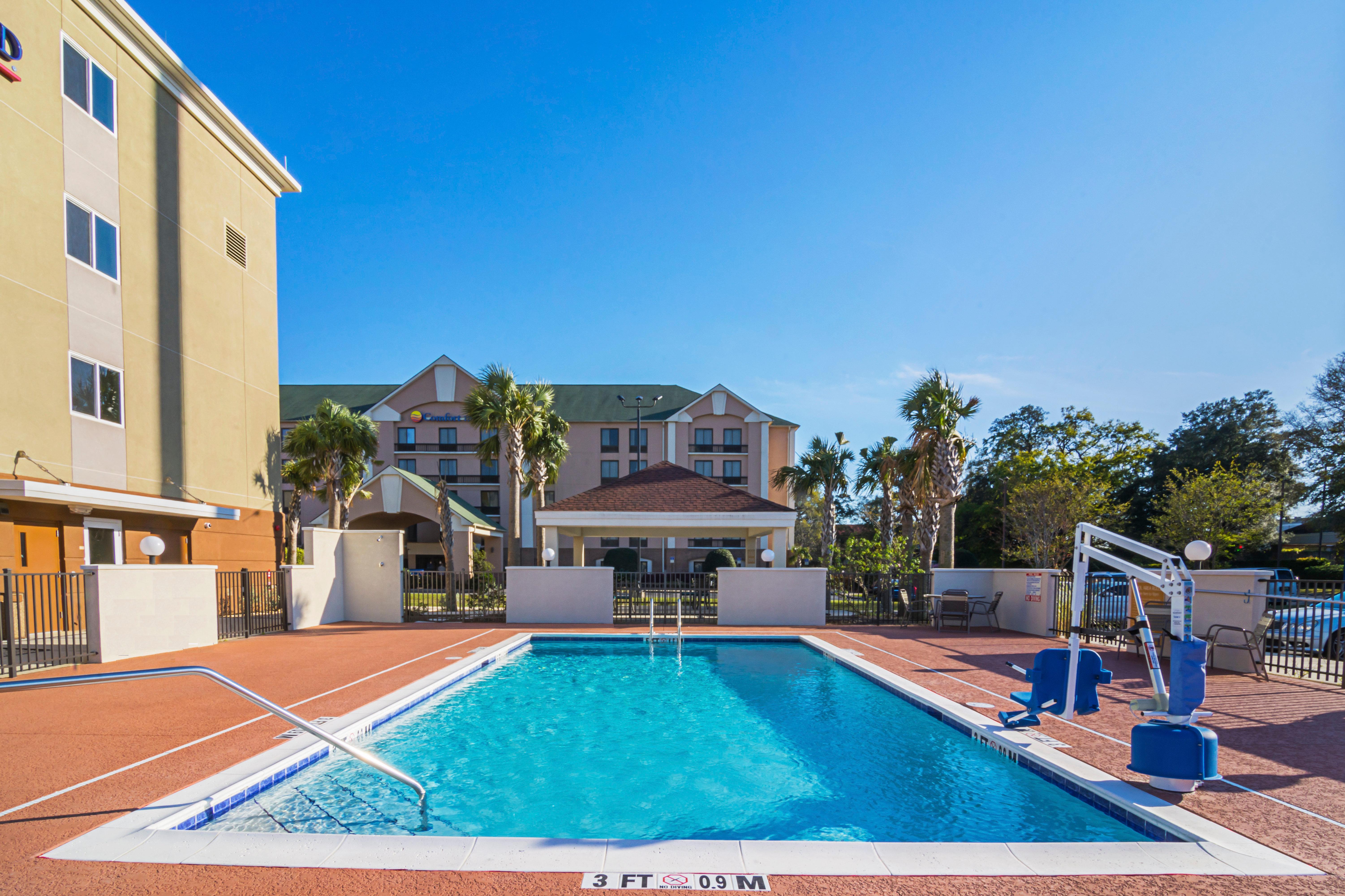 Candlewood Suites - Pensacola - University Area By Ihg Exterior foto