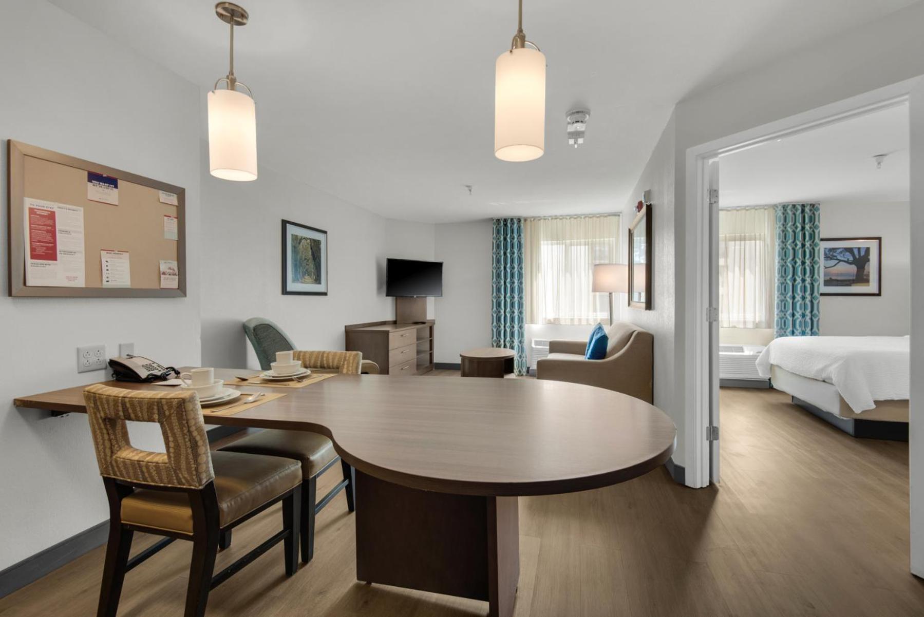 Candlewood Suites - Pensacola - University Area By Ihg Exterior foto